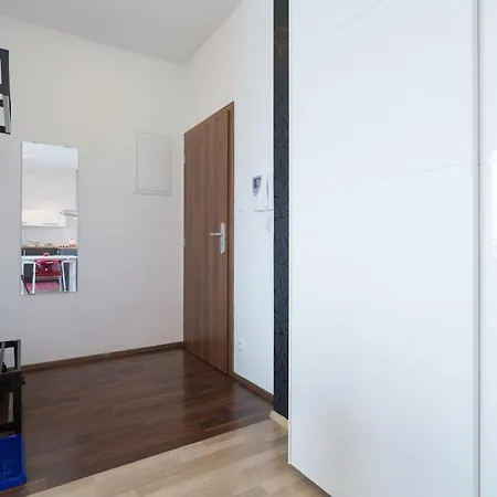 Апартаменты Tatras View Center With Balcony & Free Parking