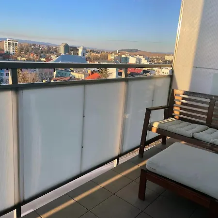 Tatras View Center With Balcony & Free Parking * Poprad