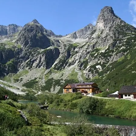 Tatras View Center With Balcony & Free Parking
