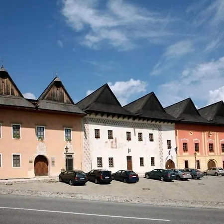 Tatras View Center With Balcony & Free Parking Попрад